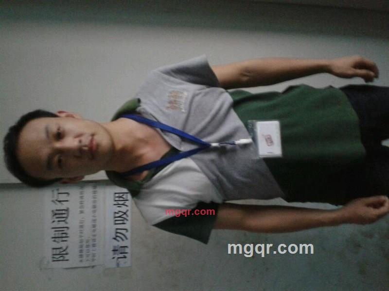 蝶弄花的第1张照片