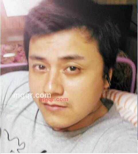 列缺残月的第1张照片