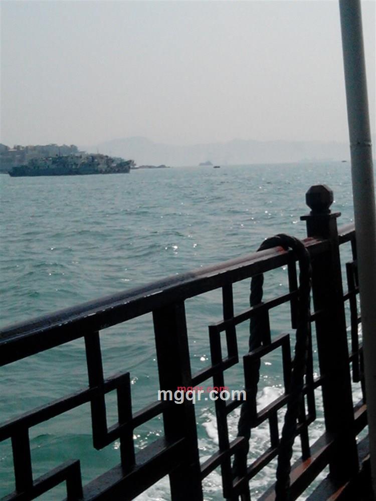 一个人的寂寞77977的第3张照片