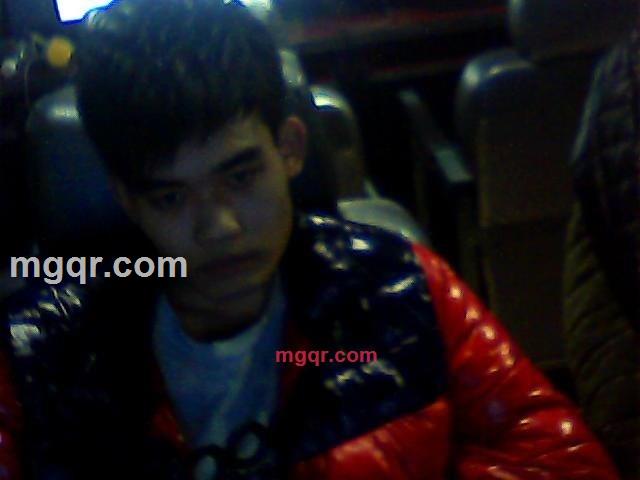 ﹌爱就在一起的第1张照片