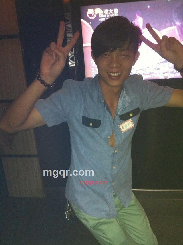 寂寞小小小小小男人的第2张照片