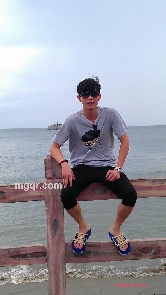 寂寞小小小小小男人的第1张照片