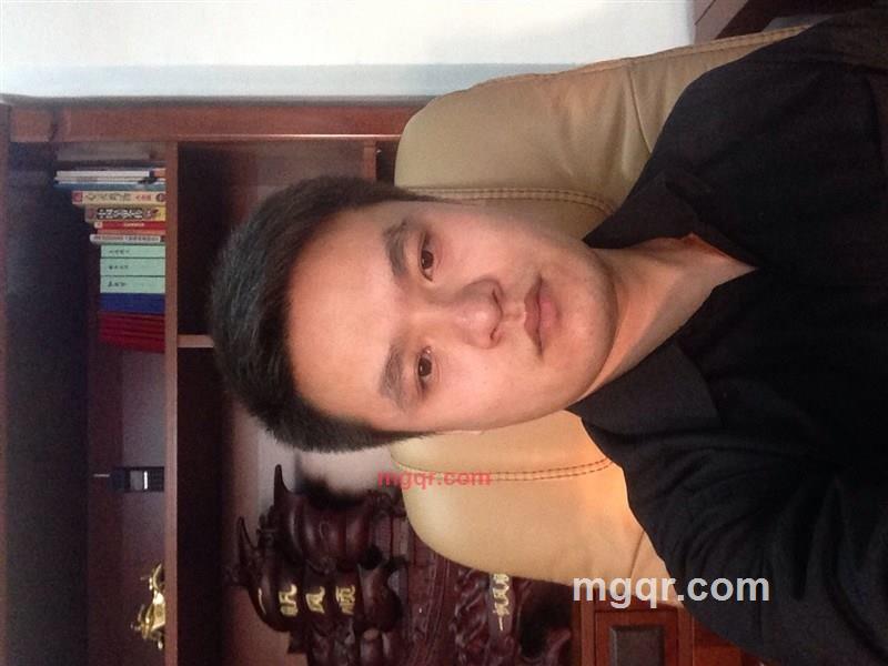 寻求快乐的人的第1张照片