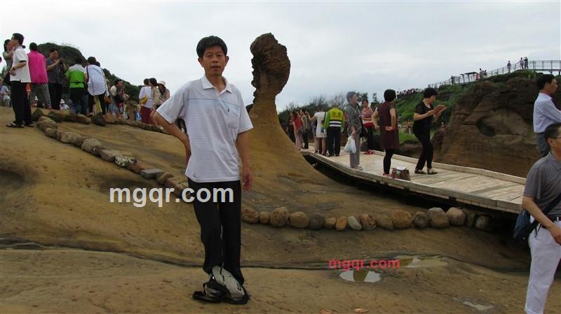 夜深唱的第2张照片