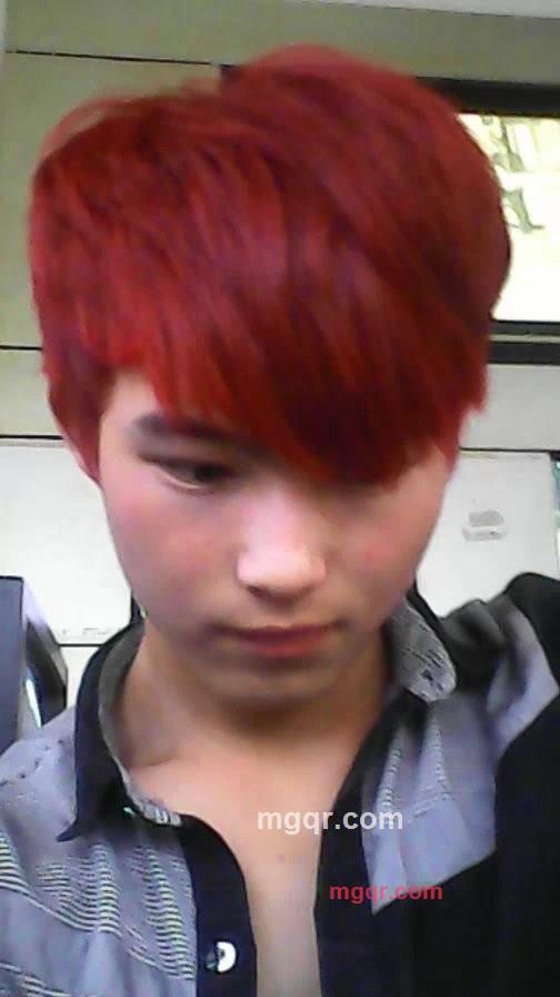 小伙挺拽的第1张照片