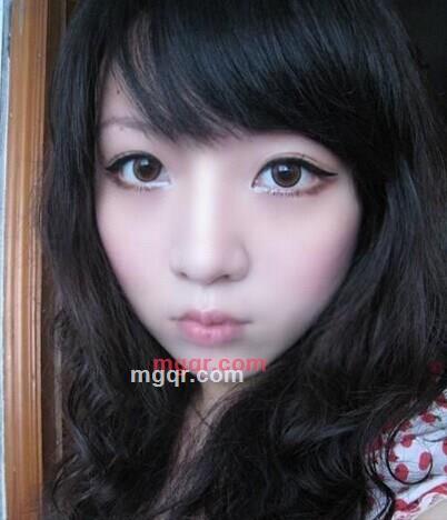 笑起来像花儿一样的第1张照片