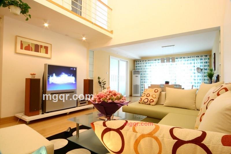 petty001的第2张照片