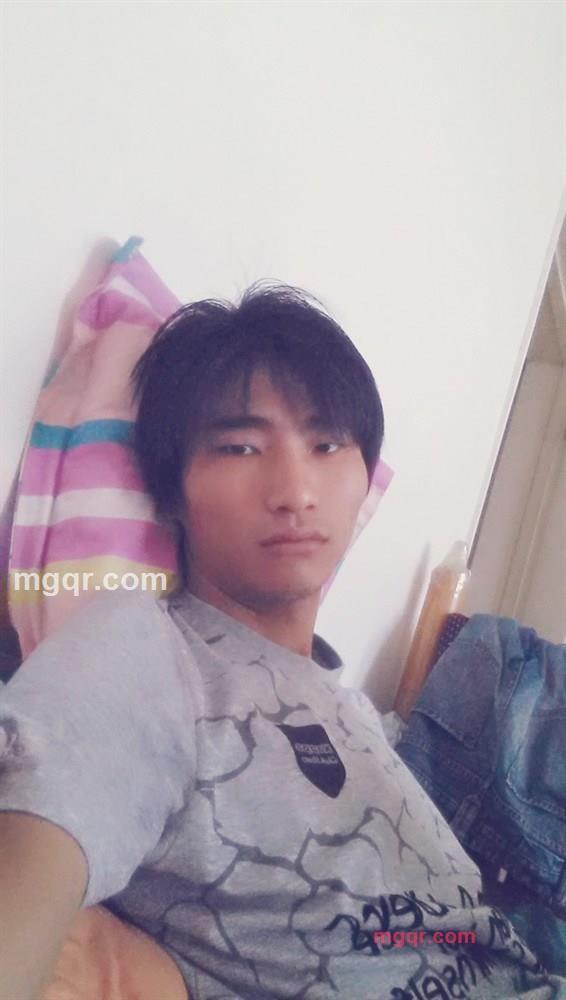 95纯情小鸭鸭的第3张照片