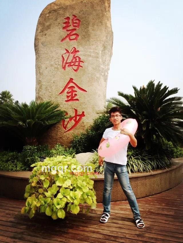 孤魂穷鬼的第1张照片