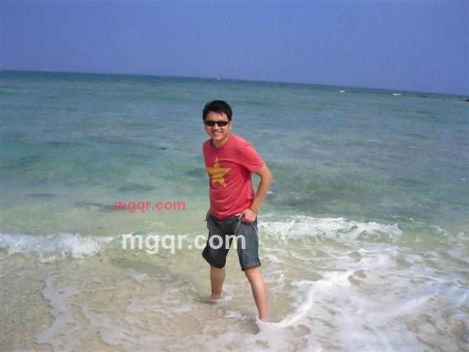 素质流氓的第8张照片