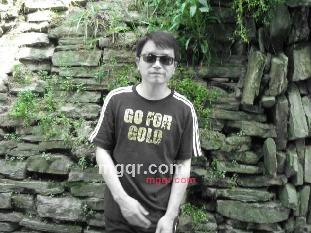 素质流氓的第5张照片