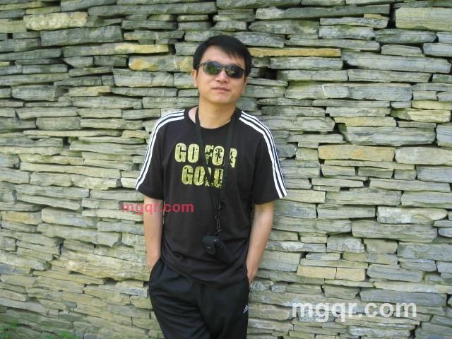 素质流氓的第2张照片