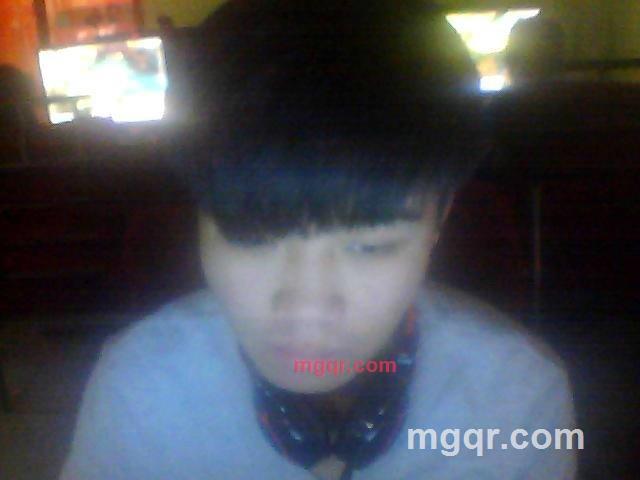 17岁的小?年的第1张照片