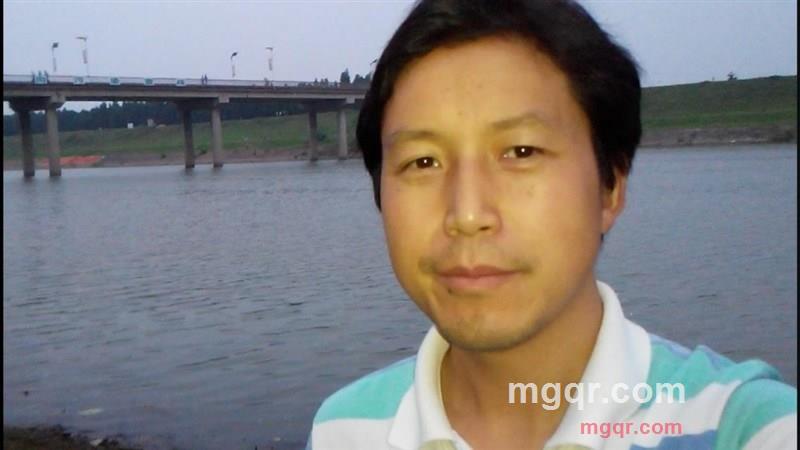 浅蓝色的云的第3张照片