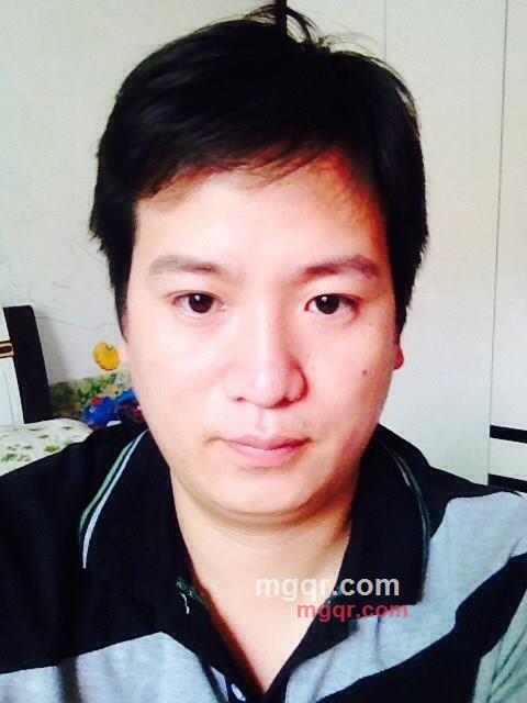 西安**小帅哥的第1张照片