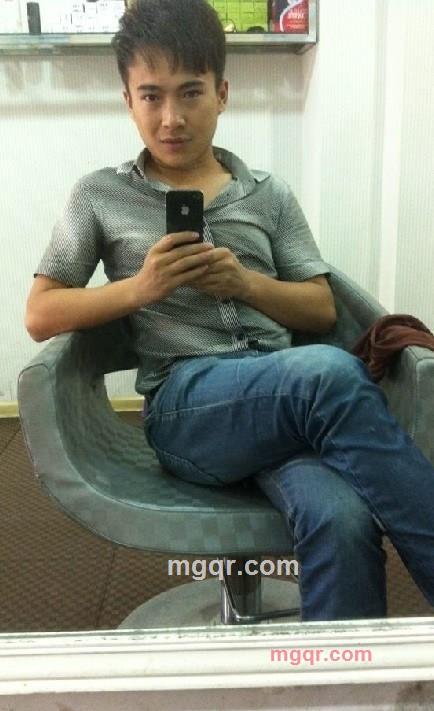 夜明猪的第1张照片