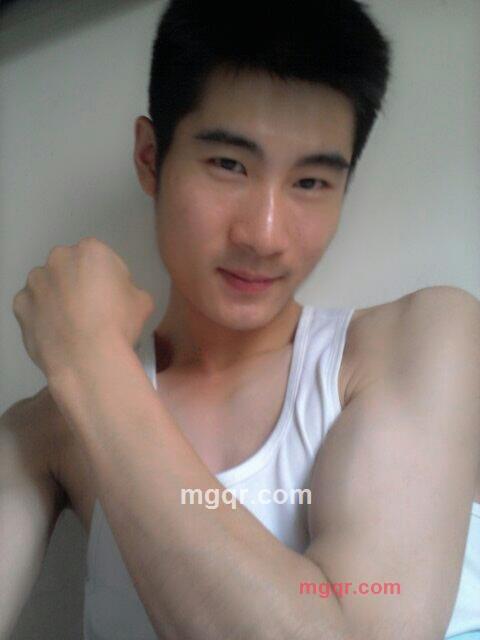 azhi~的第3张照片