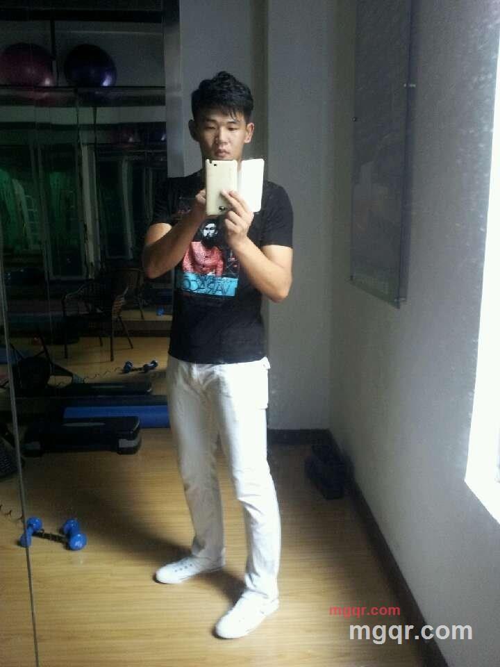 霸气司令其巴巴要巴的第1张照片