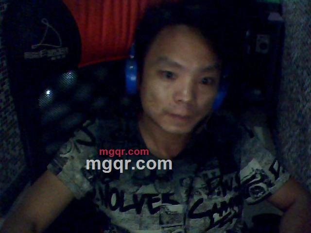 GG寂寞找激情的第4张照片