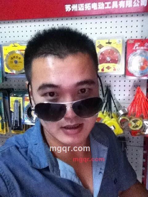 夜色柔情的第1张照片