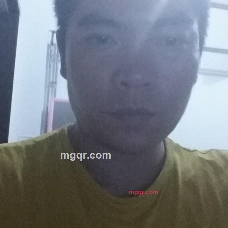 只需曾经拥有的第1张照片