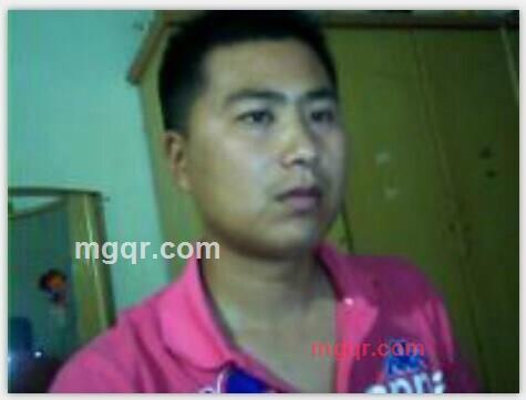 雨夜行舟的第1张照片