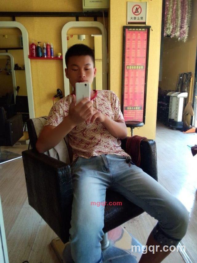 木头的第1张照片