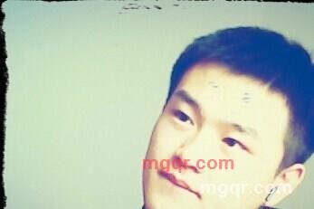 夜深寂寞多的第1张照片