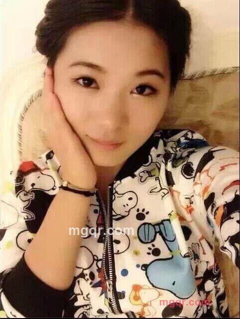  -气质美女的第2张照片