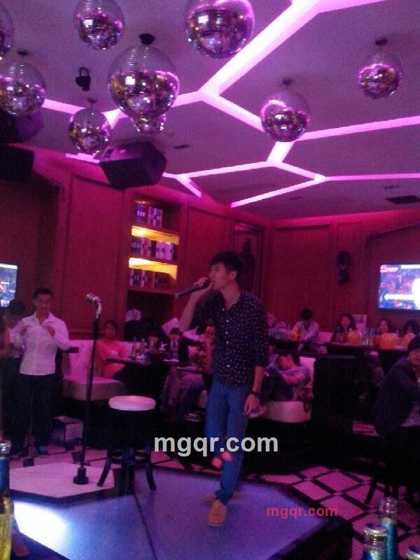 慢一拍1026的第1张照片