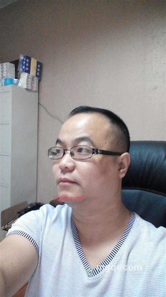 居你？夫人的第1张照片