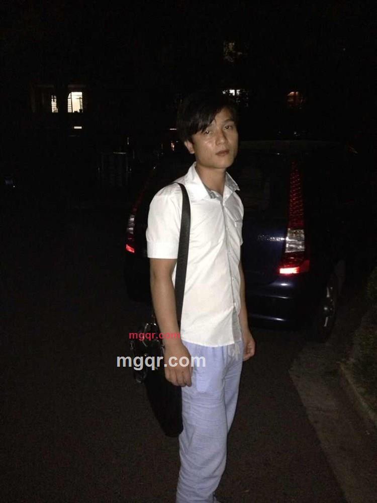 夜风袭人的第1张照片