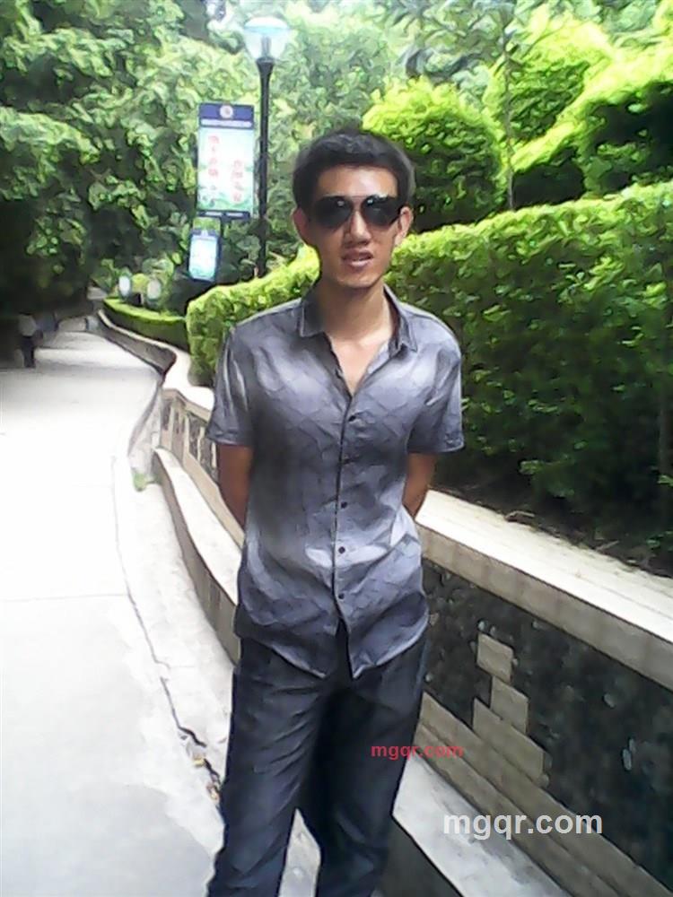 孤单&一人*的第1张照片