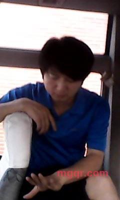 爱一个人好难咯的第1张照片