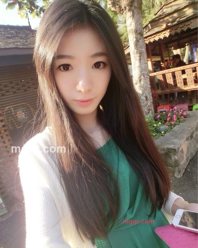 美情情的第2张照片