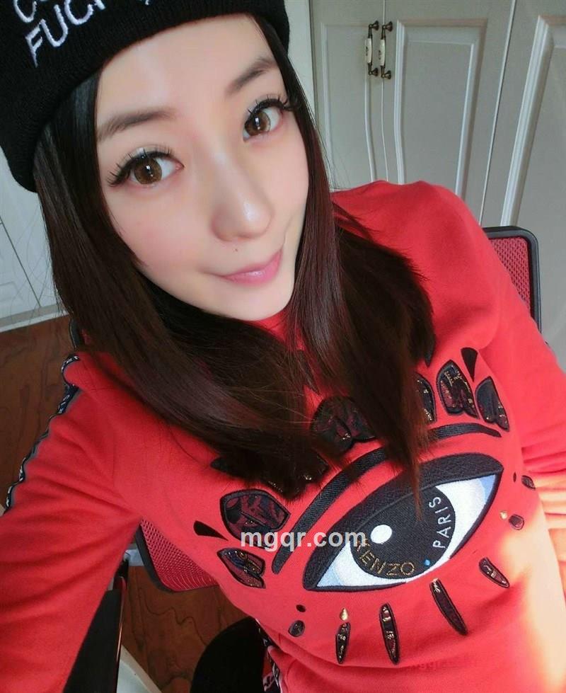 秦羽墨的第1张照片