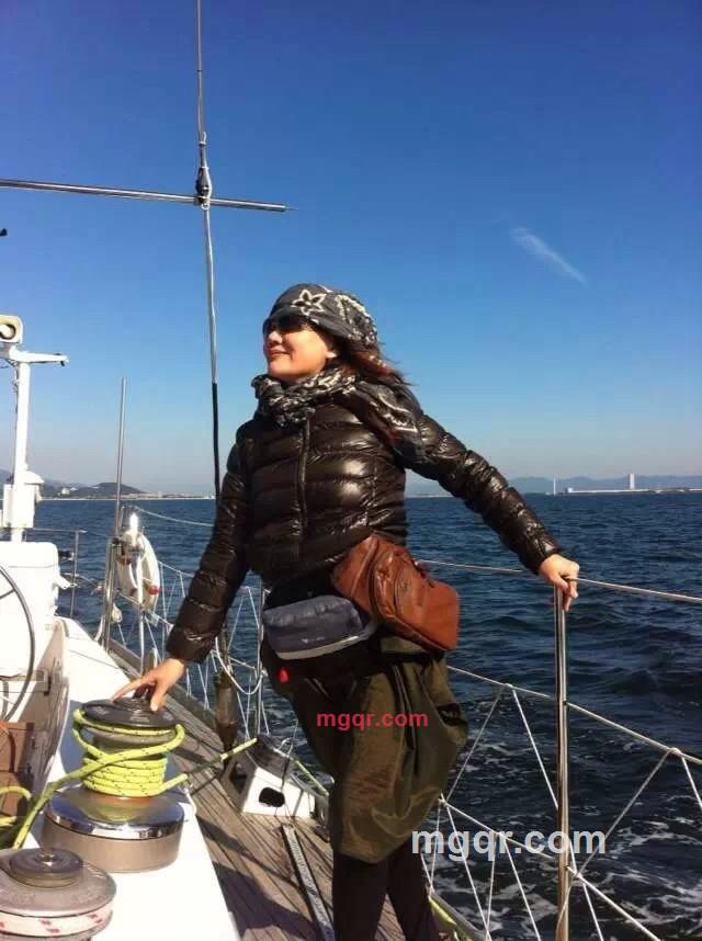 优质白领女人的第1张照片