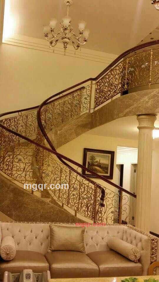 夏天de枫的第1张照片