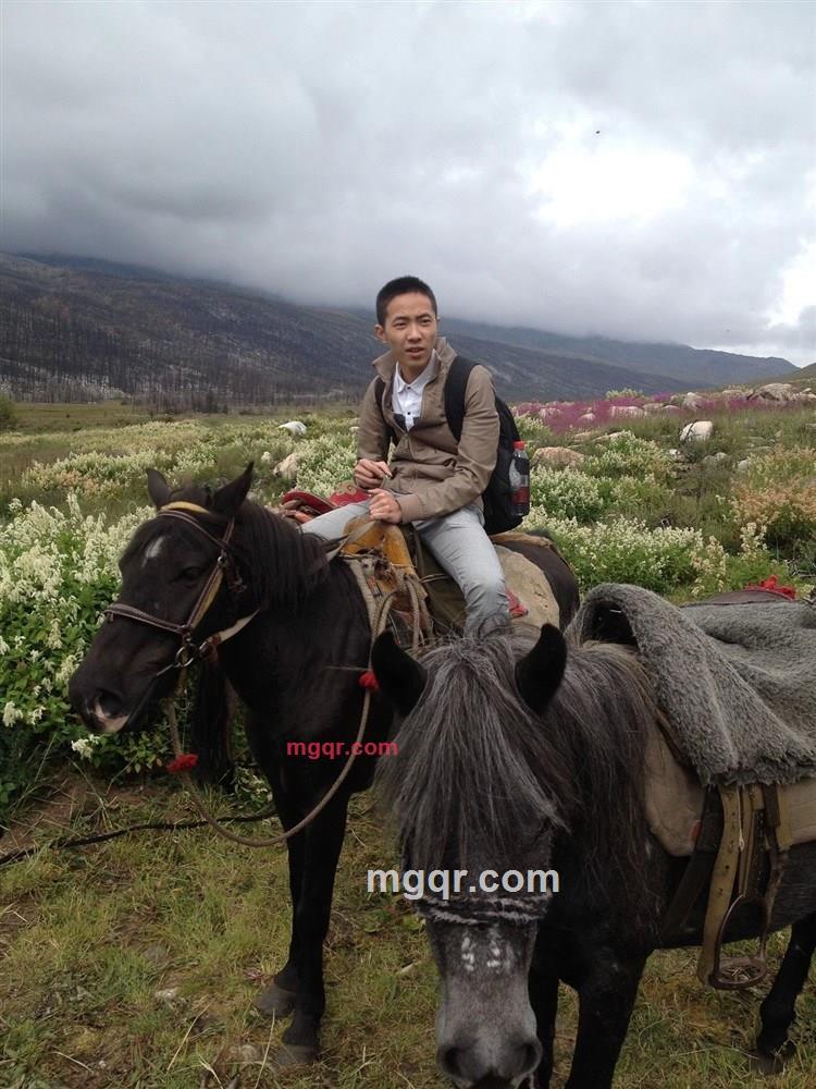 很短但是会旋转。的第2张照片