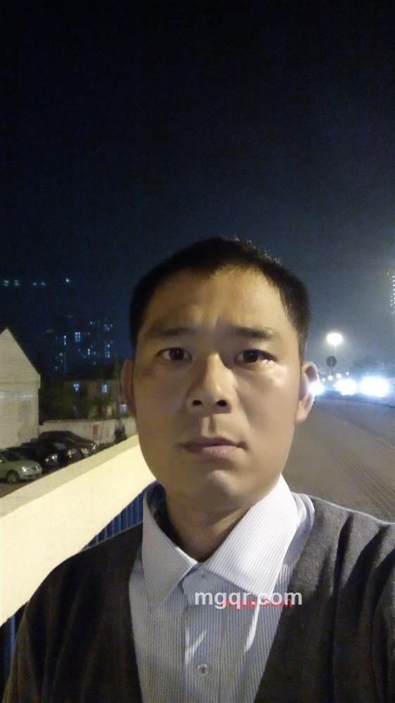 爱情有点蓝的第1张照片