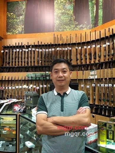 old tiger的第1张照片