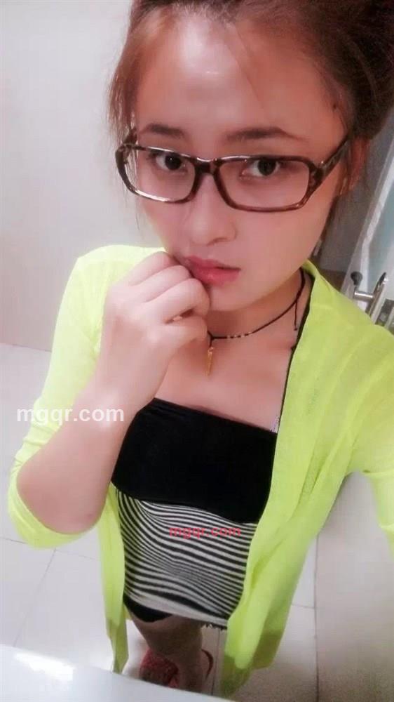 小小小月儿的第1张照片