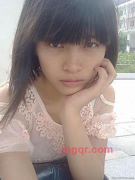 爱情悠悠草的第3张照片