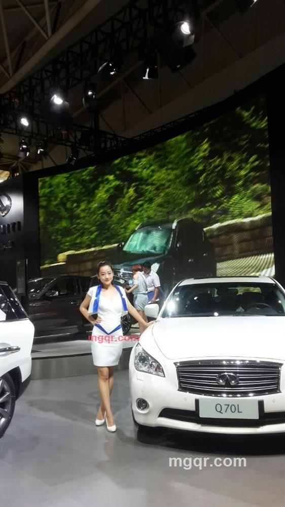 Qee-的第2张照片