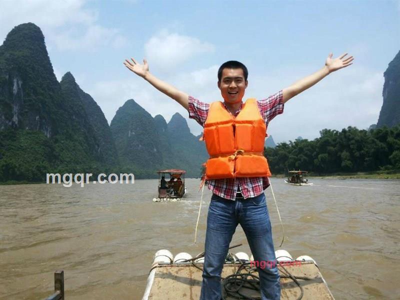 讲笑话的的第1张照片