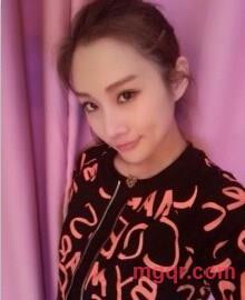 何梓菡的第1张照片