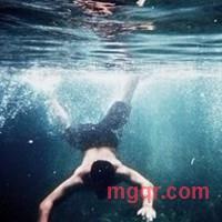 Mr.LLLLLLLLLv的第2张照片