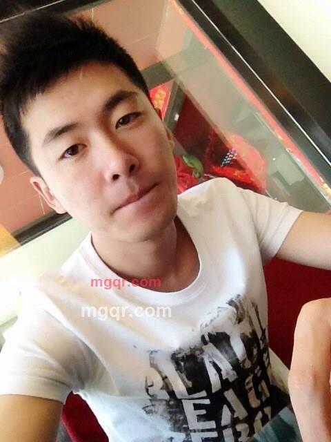 童颜巨吊的第2张照片