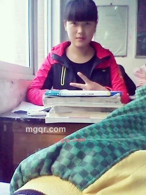 伤心女孩的眼泪的第1张照片