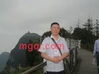 铁面柔肠的第3张照片